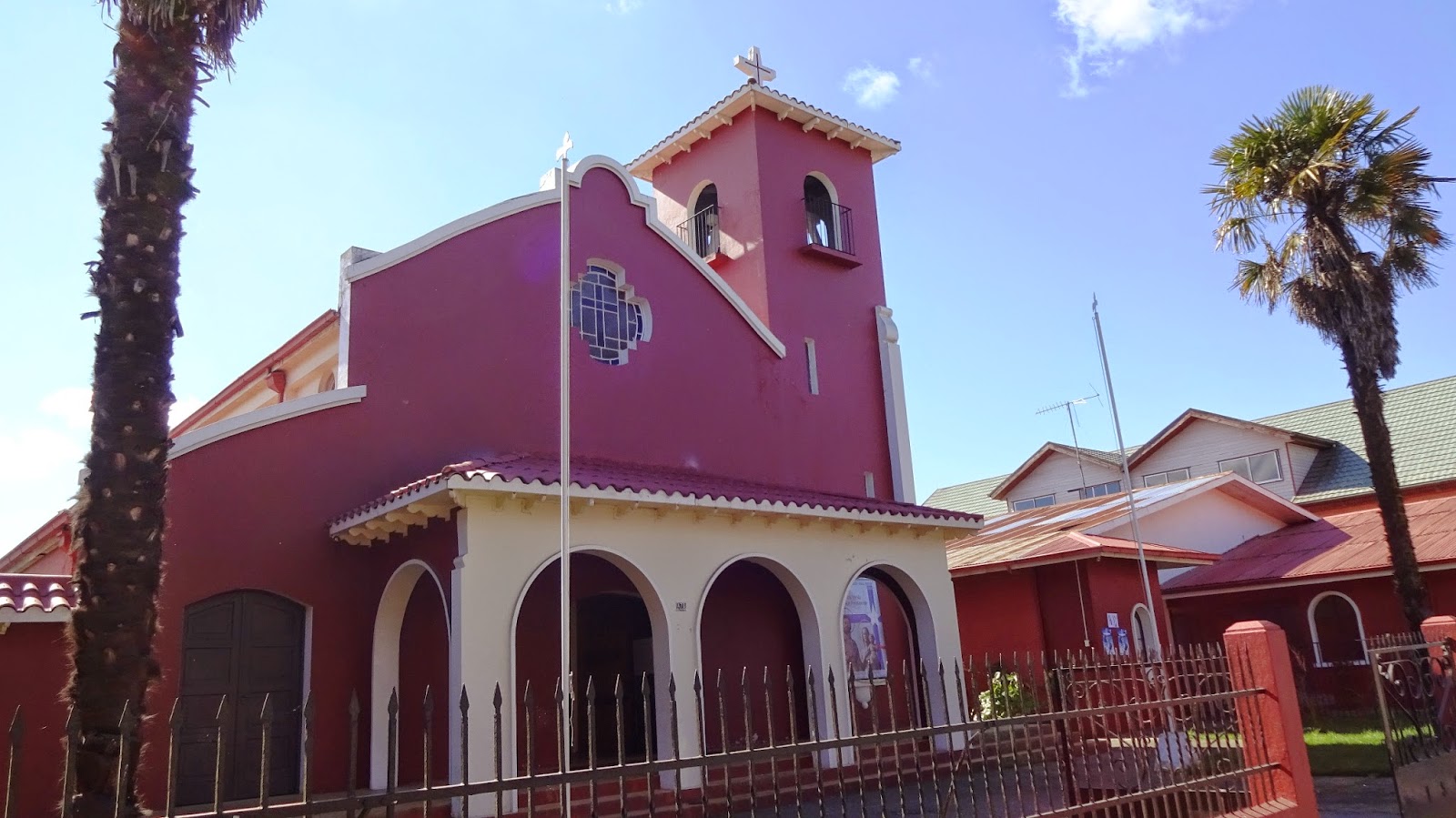 casa pastoral parroquia san miguel arcangel nueva imperial