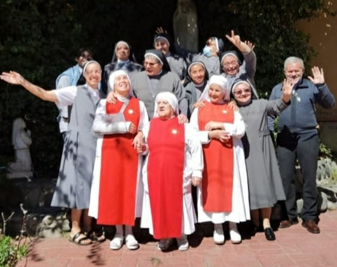 congr pequenas hermanas misioneras de la nunoa