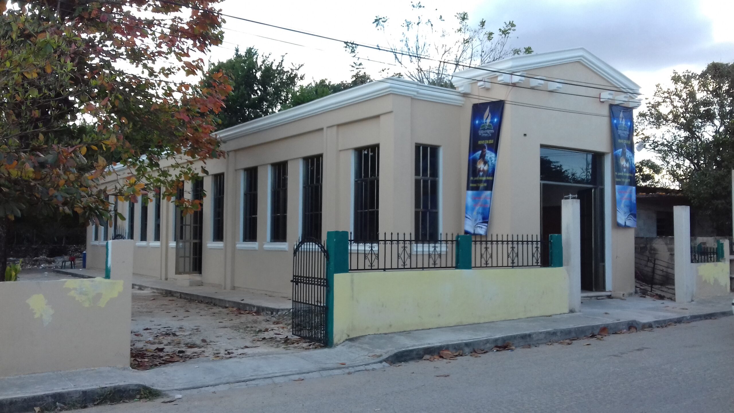 iglesia adventista del valle de quisma scaled