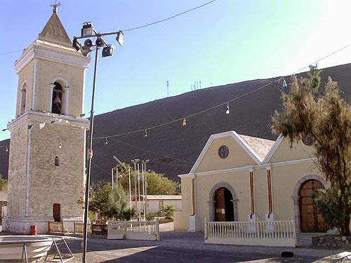 iglesia de san lorenzo de tarapaca iquique