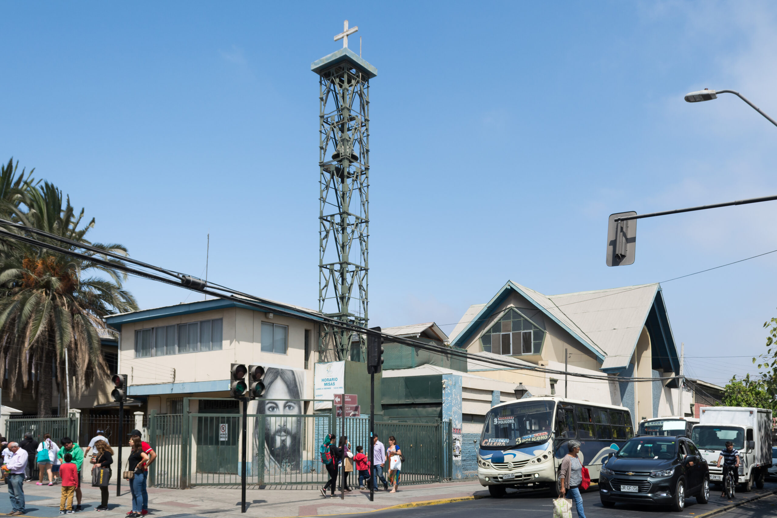 iglesia jesus el amor eterno la calera scaled