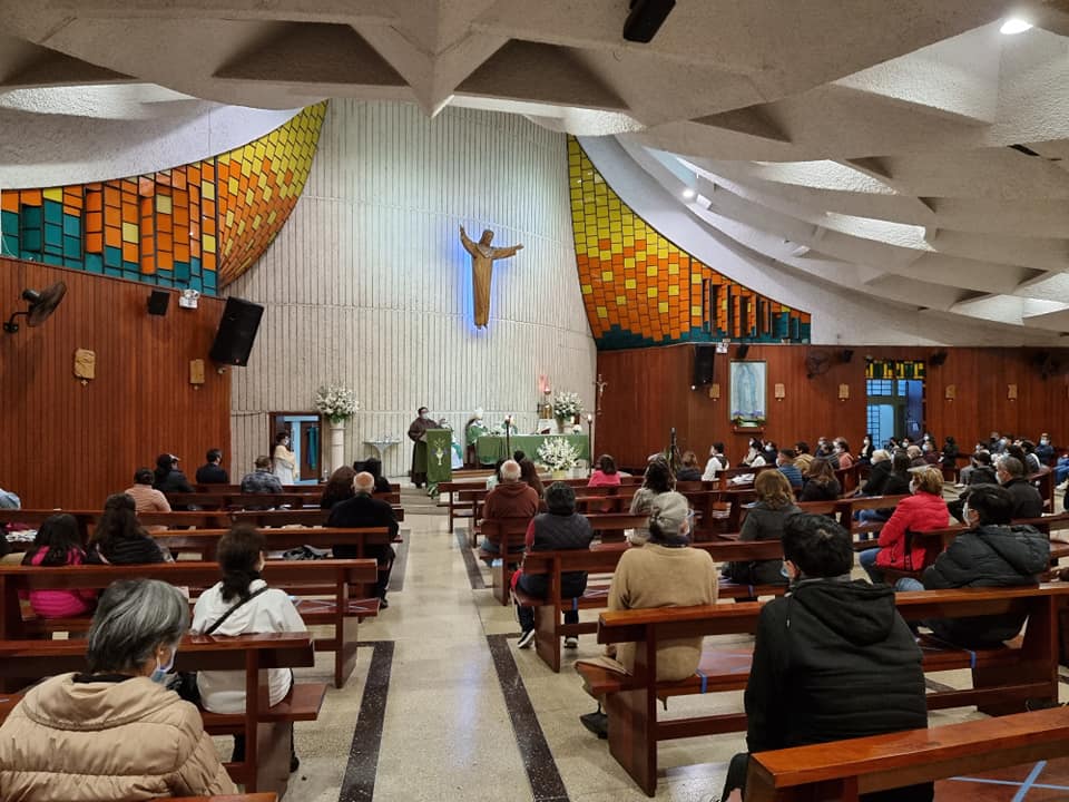 parroquia cristo salvador arica