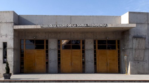 parroquia madre de la divina providencia puente alto